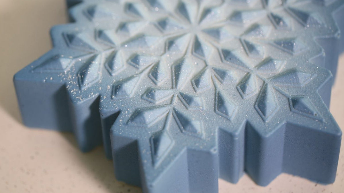 Crystal Flake Gateau Cake